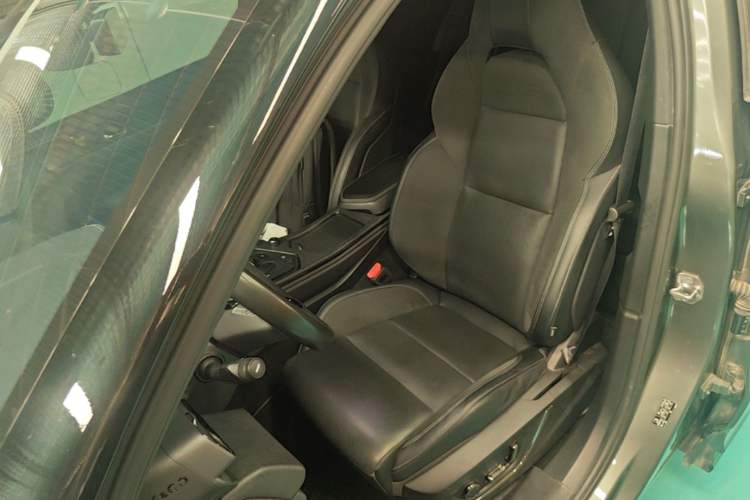 Used Lynk & Co 01 EM-P 2021 1.5TD PHEV Halo Left Front Seat
