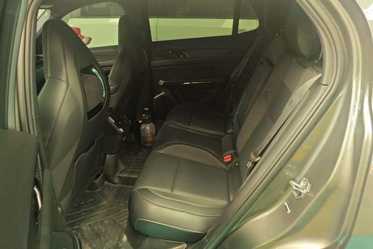 Used Lynk & Co 01 EM-P 2021 1.5TD PHEV Halo Left Rear Seat