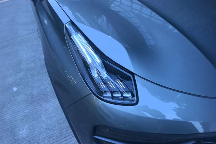 Used Lynk & Co 01 EM-P 2021 1.5TD PHEV Halo Right Front Headlight