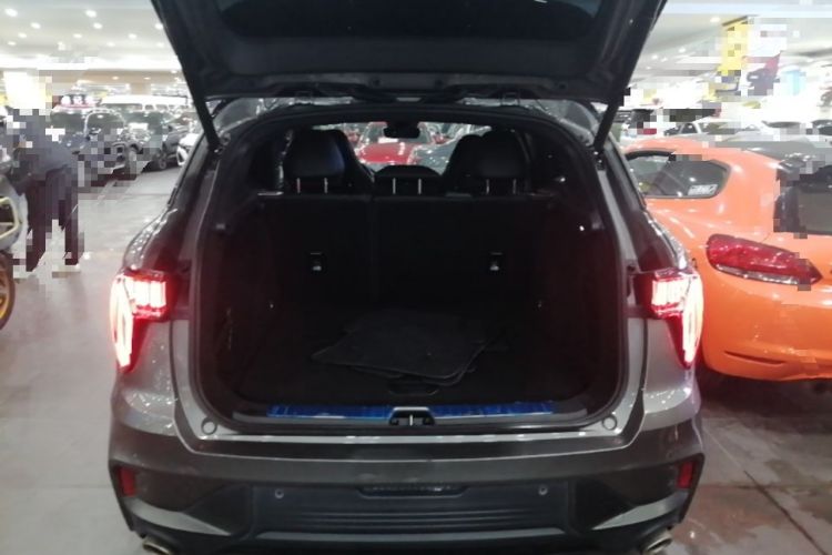 Used Lynk & Co 01 EM-P 2021 1.5TD PHEV Halo Trunk