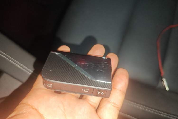 Used Lynk & Co 01 EM-P 2021 1.5TD PHEV Halo Vehicle Key