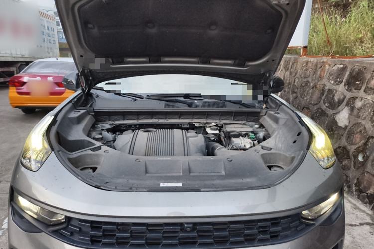 Used Lynk & Co 01 EM-P 2021 1.5TD PHEV Halo Engine Bay