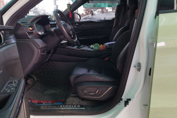 Used Lynk & Co 01 EM-P 2021 1.5TD PHEV Halo Left Front Seat