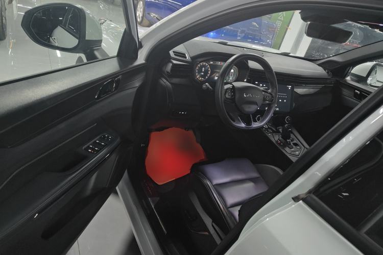 Used Lynk & Co 01 EM-P 2021 1.5TD PHEV Halo Driver Seat