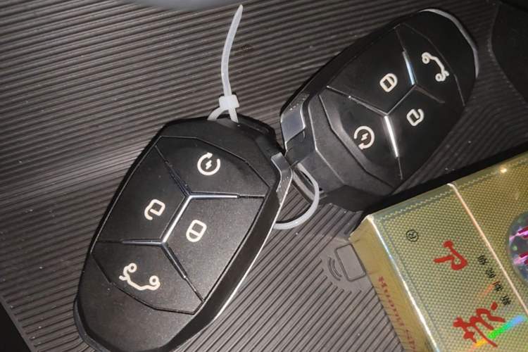 Used Lynk & Co 01 EM-P 2021 1.5TD PHEV Halo Interior 1