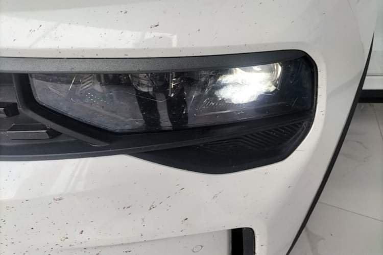Used Lynk & Co 01 EM-P 2021 1.5TD PHEV Halo Left Front Headlight
