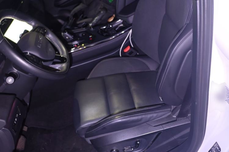 Used Lynk & Co 01 EM-P 2021 1.5TD PHEV Halo Left Front Seat