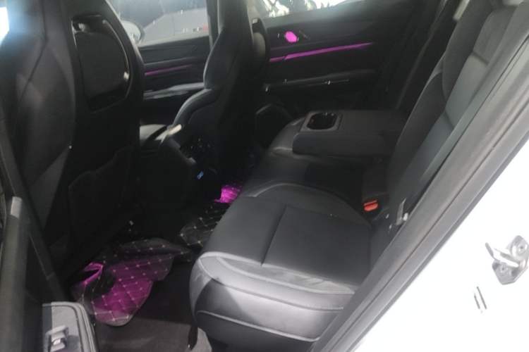 Used Lynk & Co 01 EM-P 2021 1.5TD PHEV Halo Left Rear Seat