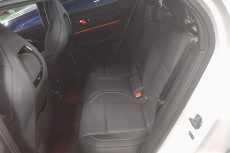 Used Lynk & Co 01 EM-P 2021 1.5TD PHEV Halo Left Rear Seat