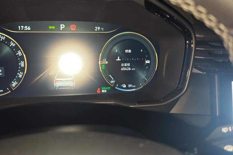 Used Lynk & Co 01 EM-P 2021 1.5TD PHEV Halo Odometer Close Up