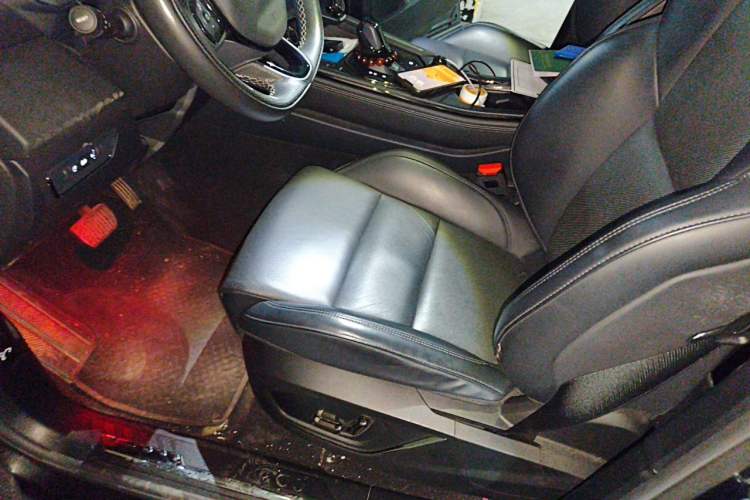 Used Lynk & Co 01 EM-P 2022 1.5TD PHEV Plus Driver Seat