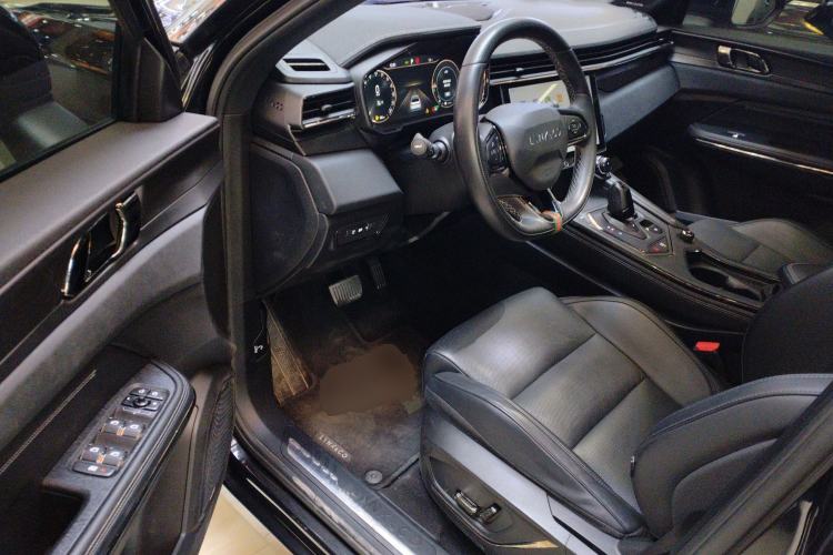Used Lynk & Co 01 EM-P 2022 1.5TD PHEV Plus Driver Seat