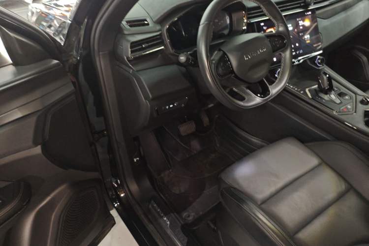 Used Lynk & Co 01 EM-P 2022 1.5TD PHEV Plus Driver Seat