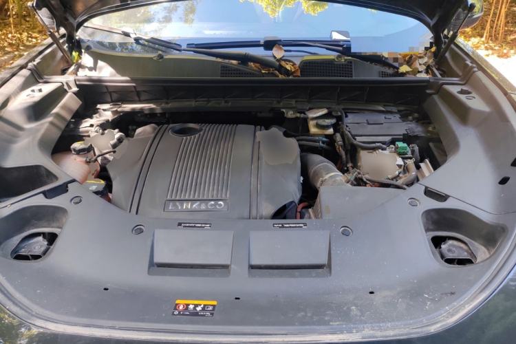 Used Lynk & Co 01 EM-P 2022 1.5TD PHEV Plus Engine Bay