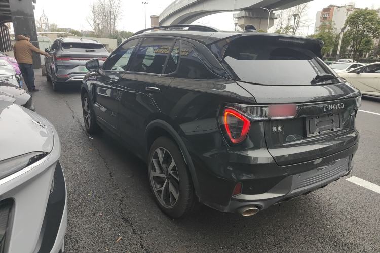Used Lynk & Co 01 EM-P 2022 1.5TD PHEV Plus Exterior 2