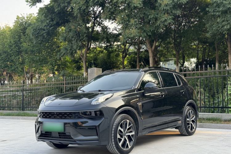 Used Lynk & Co 01 EM-P 2022 1.5TD PHEV Plus Exterior 3