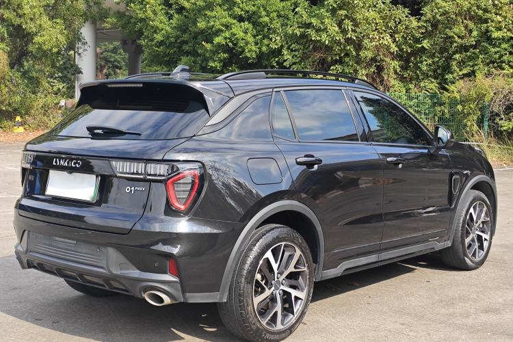 Used Lynk & Co 01 EM-P 2022 1.5TD PHEV Plus Exterior 7