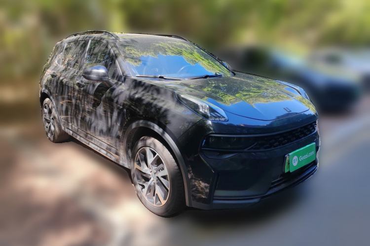 Used Lynk & Co 01 EM-P 2022 1.5TD PHEV Plus Front Right 45 Deg