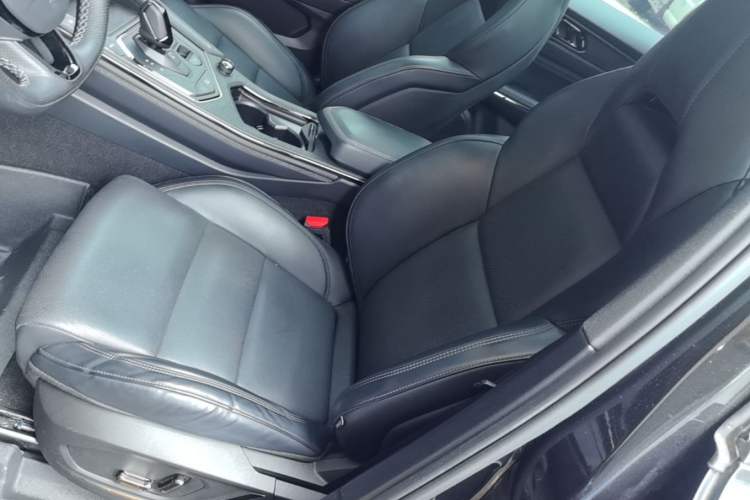 Used Lynk & Co 01 EM-P 2022 1.5TD PHEV Plus Left Front Seat