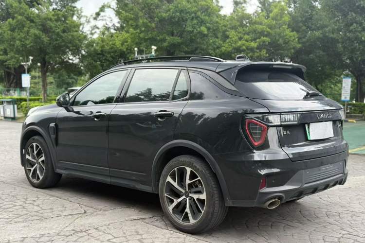 Used Lynk & Co 01 EM-P 2022 1.5TD PHEV Plus Rear Left 45 Deg