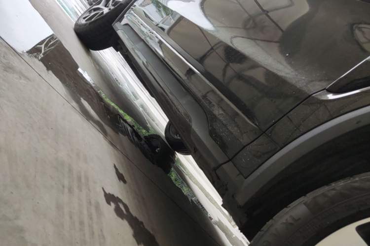 Used Lynk & Co 01 EM-P 2022 1.5TD PHEV Plus Right Side Sill