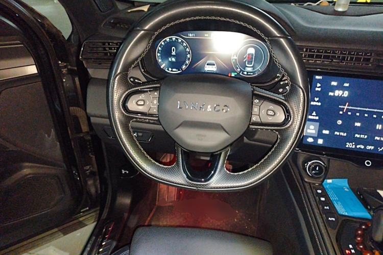 Used Lynk & Co 01 EM-P 2022 1.5TD PHEV Plus Steering Wheel