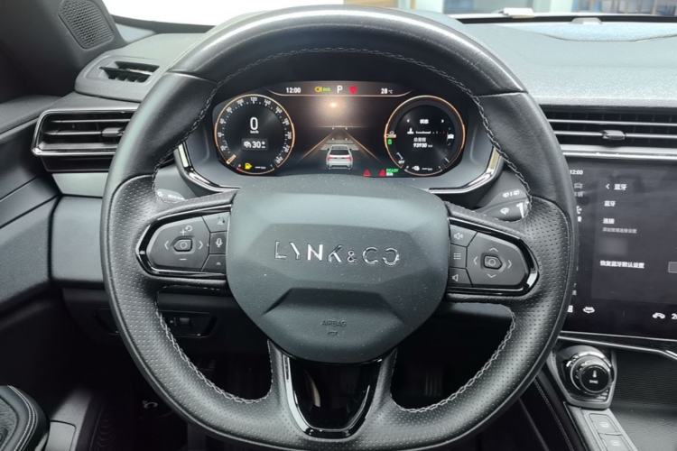Used Lynk & Co 01 EM-P 2022 1.5TD PHEV Plus Steering Wheel