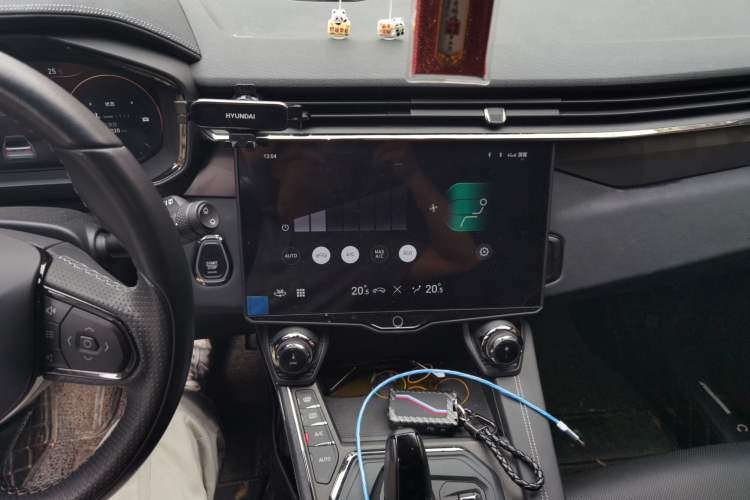 Used Lynk & Co 01 EM-P 2022 1.5TD PHEV Plus Audio And AC Panel