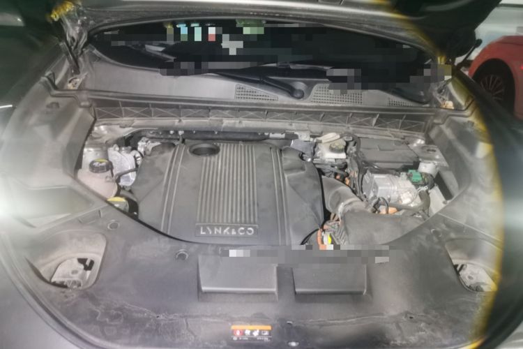Used Lynk & Co 01 EM-P 2022 1.5TD PHEV Plus Engine Bay
