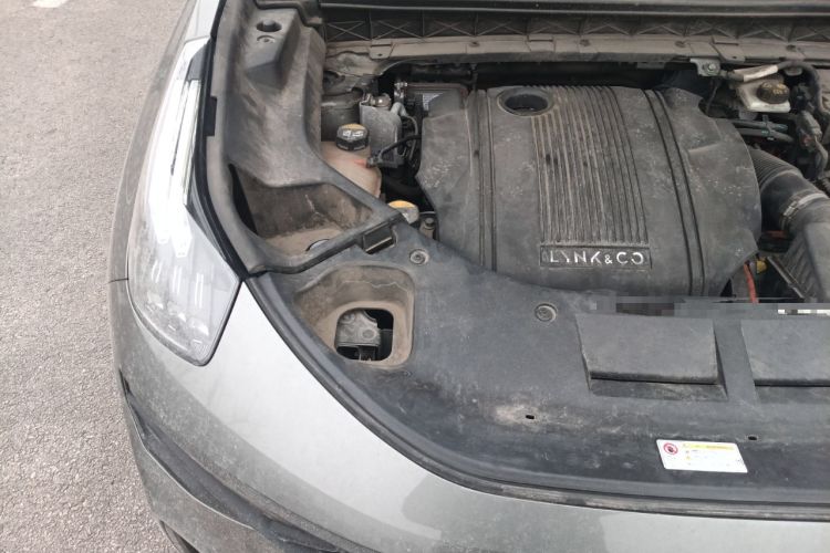 Used Lynk & Co 01 EM-P 2022 1.5TD PHEV Plus Engine Bay Right