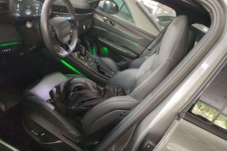 Used Lynk & Co 01 EM-P 2022 1.5TD PHEV Plus Left Front Seat