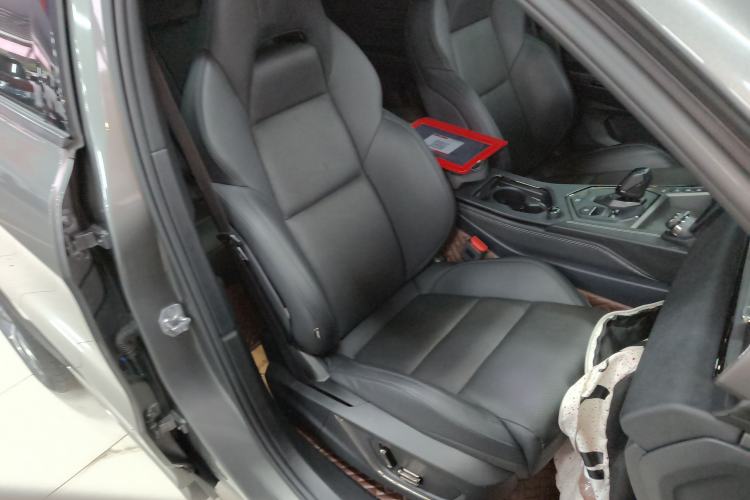Used Lynk & Co 01 EM-P 2022 1.5TD PHEV Plus Right Front Seat