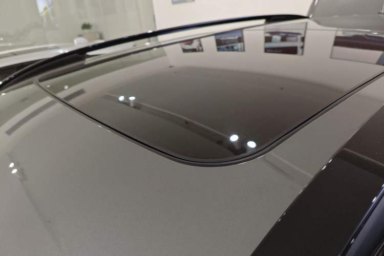 Used Lynk & Co 01 EM-P 2022 1.5TD PHEV Plus Roof