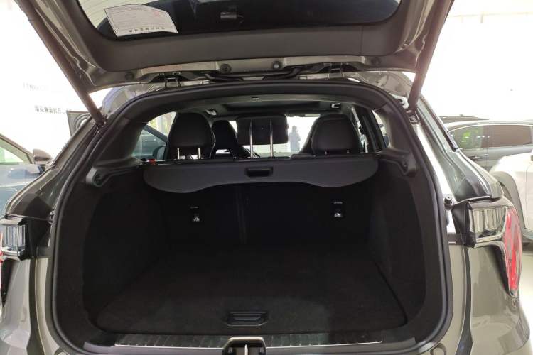 Used Lynk & Co 01 EM-P 2022 1.5TD PHEV Plus Trunk