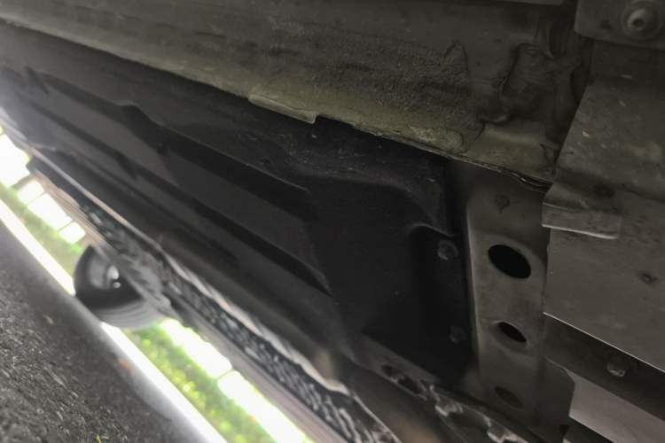 Used Lynk & Co 01 EM-P 2022 1.5TD PHEV Plus Chassis Front Right