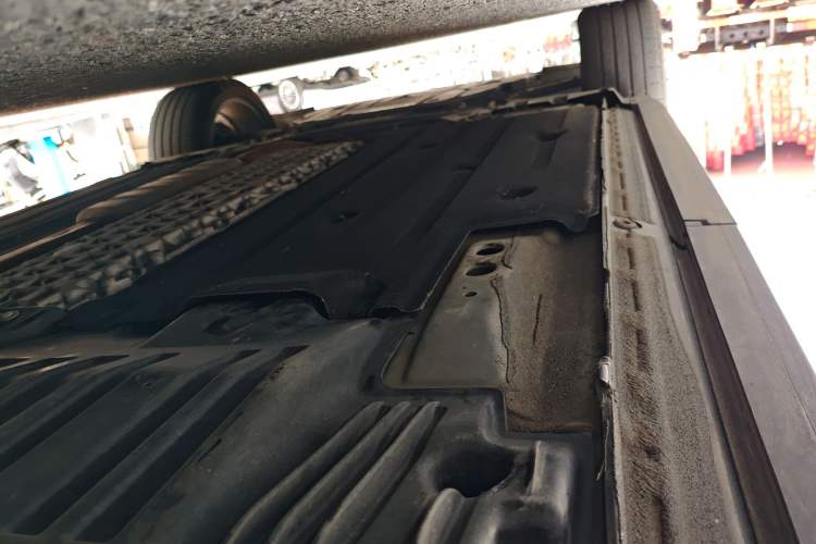 Used Lynk & Co 01 EM-P 2022 1.5TD PHEV Plus Chassis Rear Left