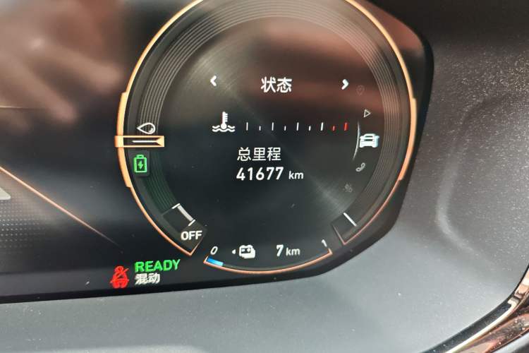 Used Lynk & Co 01 EM-P 2022 1.5TD PHEV Plus Odometer Close Up
