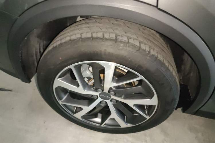 Used Lynk & Co 01 EM-P 2022 1.5TD PHEV Plus Right Rear Wheel Hub