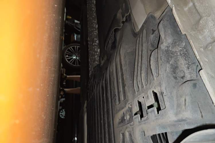 Used Lynk & Co 01 EM-P 2022 1.5TD PHEV Plus Chassis Rear Left