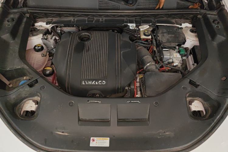 Used Lynk & Co 01 EM-P 2022 1.5TD PHEV Plus Engine Bay