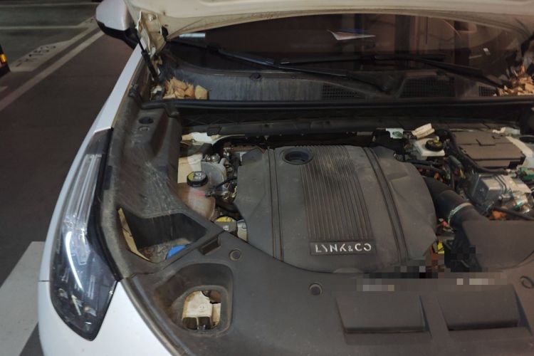 Used Lynk & Co 01 EM-P 2022 1.5TD PHEV Plus Engine Bay Right