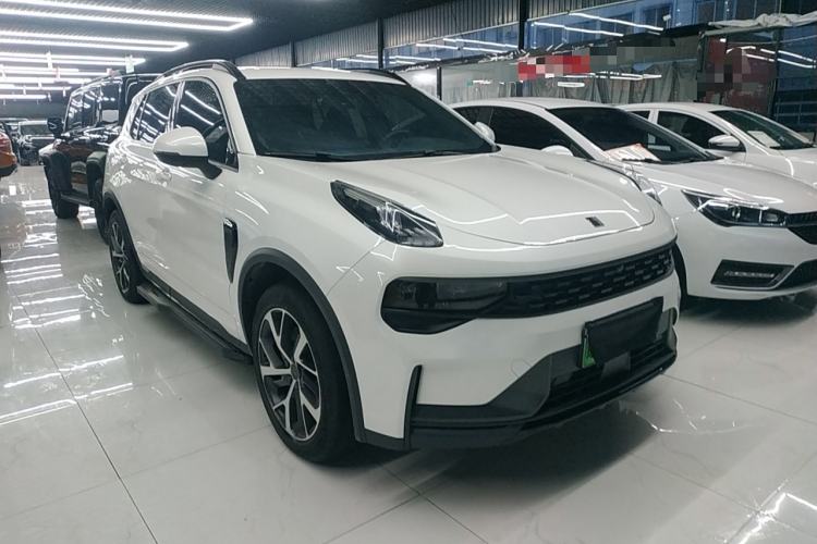 Used Lynk & Co 01 EM-P 2022 1.5TD PHEV Plus Exterior 2