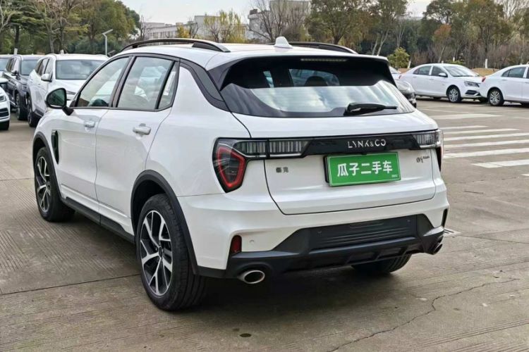 Used Lynk & Co 01 EM-P 2022 1.5TD PHEV Plus Exterior 3