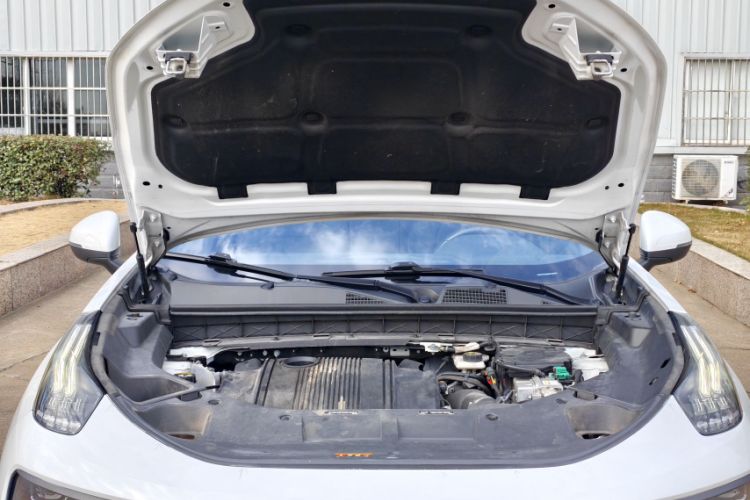 Used Lynk & Co 01 EM-P 2022 1.5TD PHEV Plus Interior 5