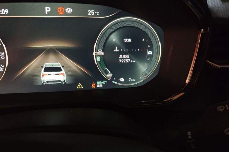 Used Lynk & Co 01 EM-P 2022 1.5TD PHEV Plus Odometer Close Up