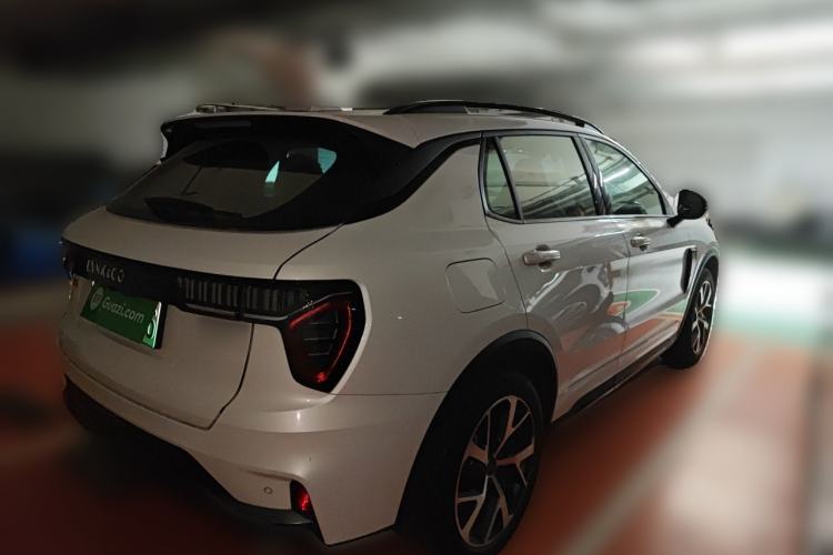 Used Lynk & Co 01 EM-P 2022 1.5TD PHEV Plus Rear Right 45 Deg