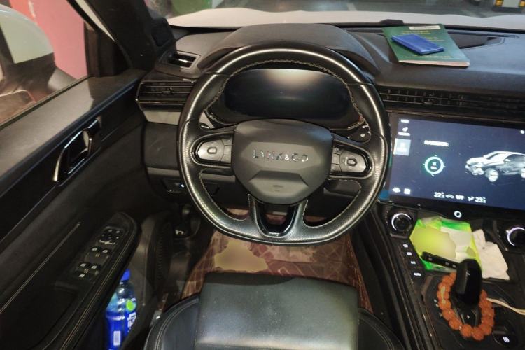 Used Lynk & Co 01 EM-P 2022 1.5TD PHEV Plus Steering Wheel