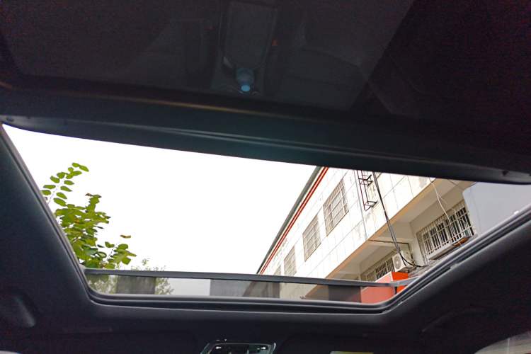 Used Lynk & Co 01 EM-P 2023 1.5TD EM-P PM Headliner