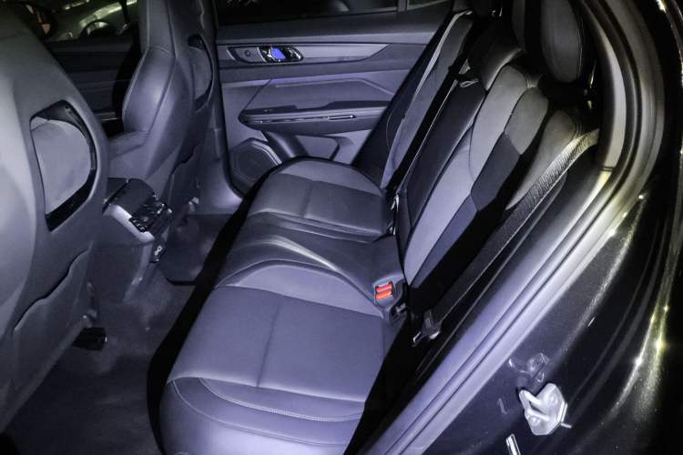 Used Lynk & Co 01 EM-P 2023 1.5TD EM-P PM Left Rear Seat