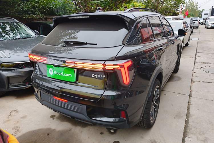 Used Lynk & Co 01 EM-P 2023 1.5TD EM-P PM Rear Right 45 Deg